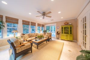 Signs It’s Time to Replace Your Windows: A Tampa Bay Homeowner’s Guide